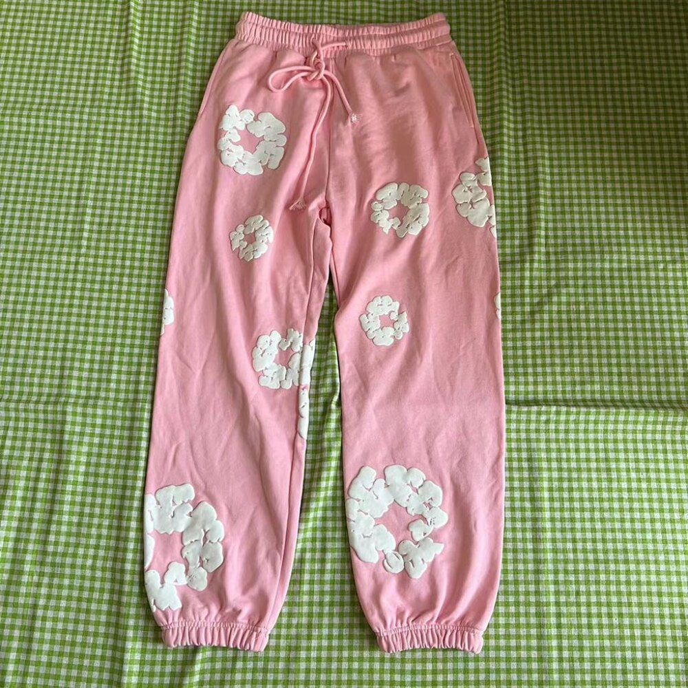 Denim Tears The Cotton Wreath Sweatpants Pink Large
